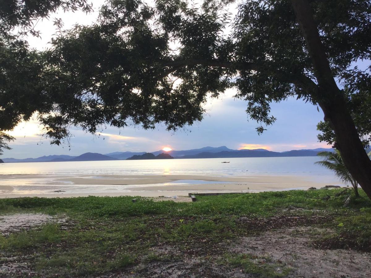 Pp Land Beach Eco Resort Koh Phayam Exterior foto