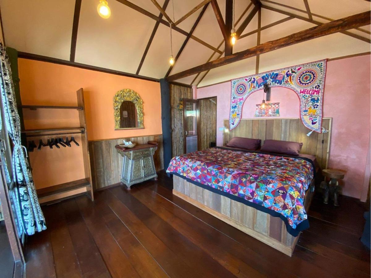 Pp Land Beach Eco Resort Koh Phayam Exterior foto