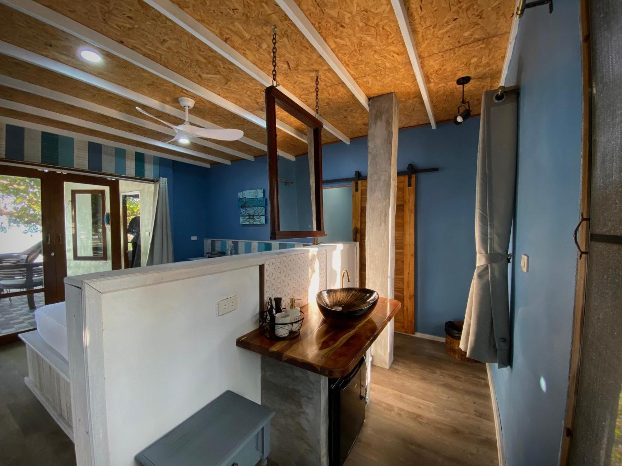 Pp Land Beach Eco Resort Koh Phayam Exterior foto
